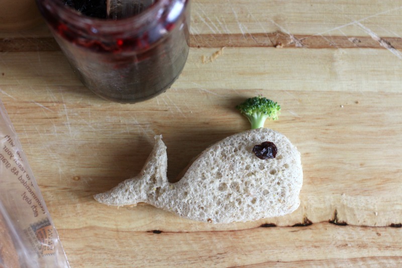 Finding Dory Lunch - Whale Sandwich